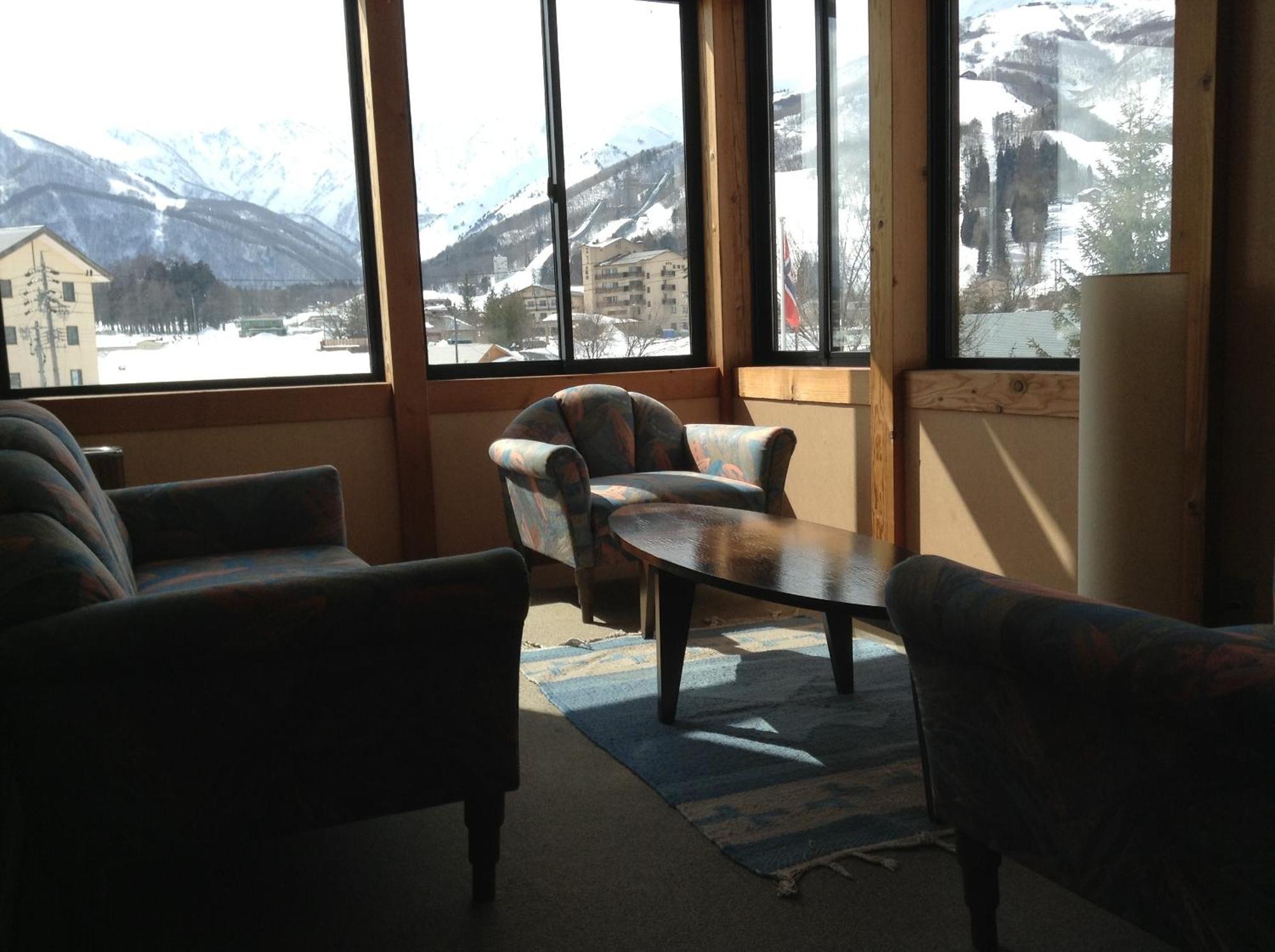 Hakuba Alpine Hotel Eksteriør billede
